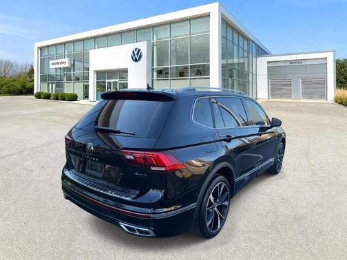2022 Volkswagen Tiguan 2.0T SEL R-Line
