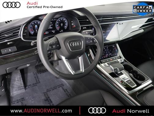 2025 Audi Q8 55 Premium Plus