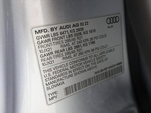 2022 Audi Q8 55 Premium Plus