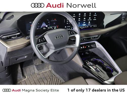 Grenadine Red Metallic 2025 Audi Q5 Premium Plus TFSI quattro S tronic