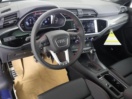 2025 Audi Q3 45 S line Premium Plus