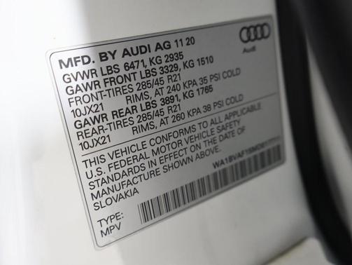 2021 Audi Q8 55 Premium Plus