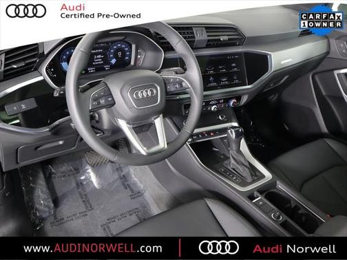 2025 Audi Q3 Premium 45 TFSI S line quattro Tiptronic