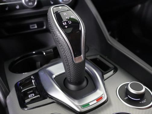 2024 Alfa Romeo Giulia Ti