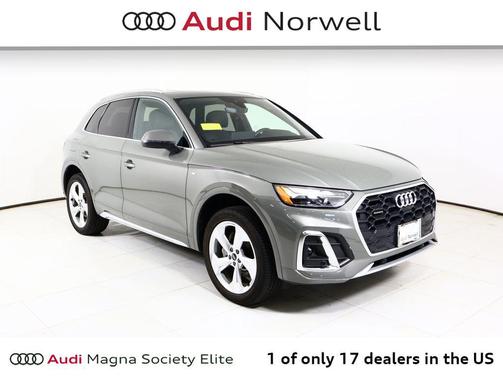 Chronos Gray Metallic 2023 Audi Q5 45 S line Premium Plus