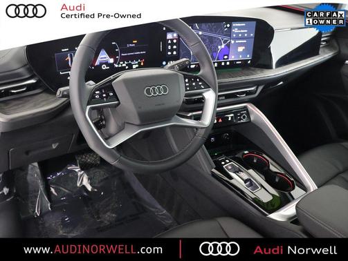 2025 Audi Q5 Premium TFSI quattro S tronic