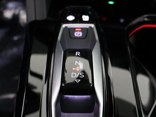 2025 Audi Q5 Premium TFSI quattro S tronic