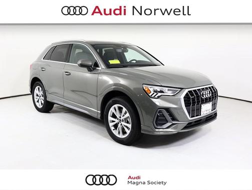 2025 Audi Q3 Premium 45 TFSI S line quattro Tiptronic