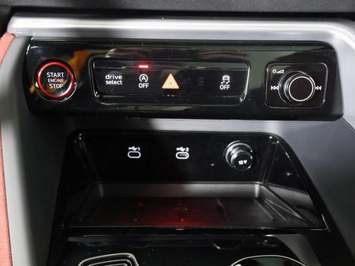 2025 Audi SQ5 3.0T Prestige