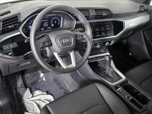 2025 Audi Q3 45 S line Premium Plus