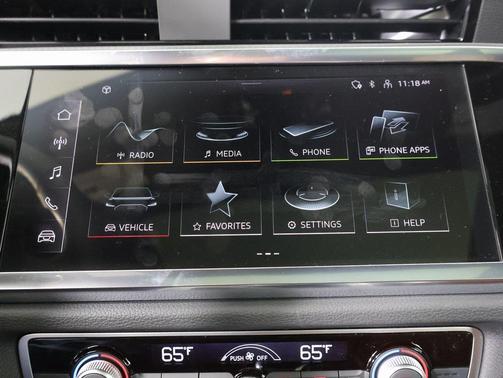2025 Audi Q3 Premium 45 TFSI S line quattro Tiptronic