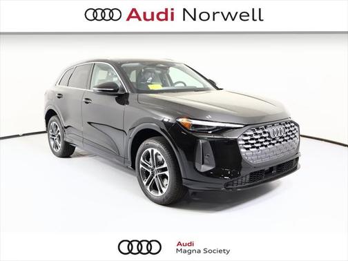 2025 Audi Q5 Premium