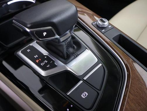 2023 Audi A4 40 Premium