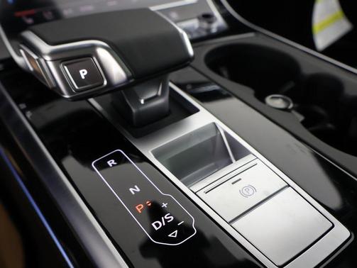 2026 Audi Q7 55 Premium Plus