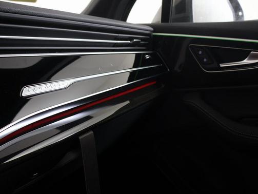 2026 Audi Q7 55 Premium Plus