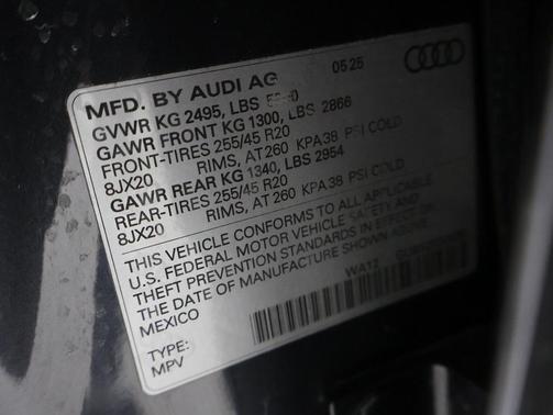 2025 Audi Q5 Premium Plus TFSI quattro S tronic