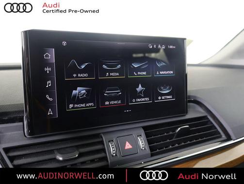 Manhattan Gray Metallic 2023 Audi Q5 40 Premium Plus