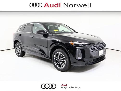 2025 Audi Q5 Premium