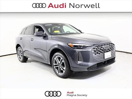 2025 Audi Q5 Premium