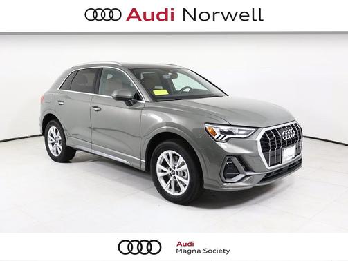 2025 Audi Q3 Premium 45 TFSI S line quattro Tiptronic