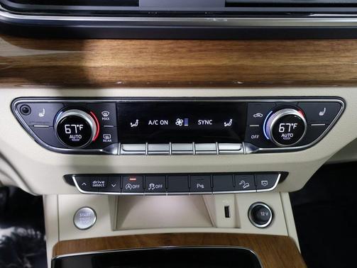 2023 Audi Q5 40 Premium