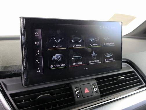 2024 Audi Q5 45 S line Premium Plus