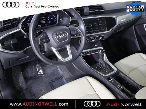 2023 Audi Q3 Premium 45 TFSI S line quattro Tiptronic
