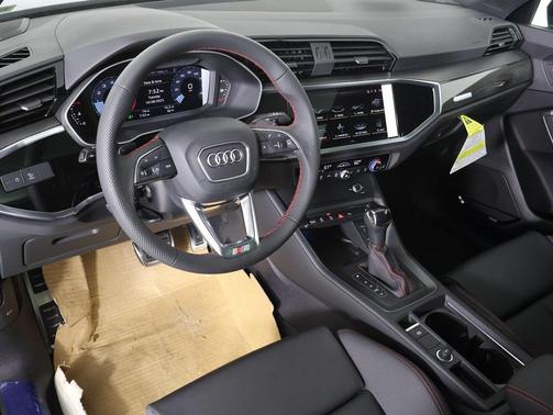 2025 Audi Q3 45 S line Premium Plus