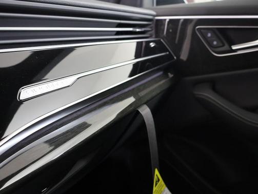 2026 Audi Q8 55 Premium Plus