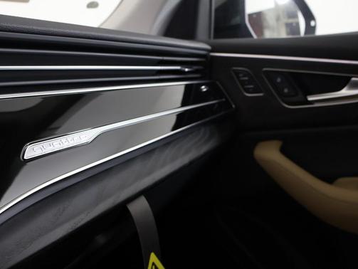 2026 Audi Q8 55 Premium Plus