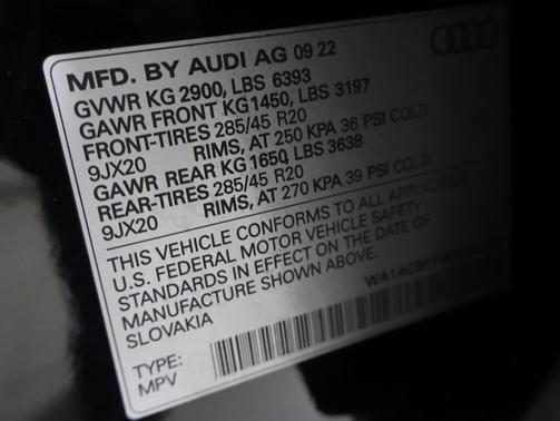2023 Audi Q7 45 Premium