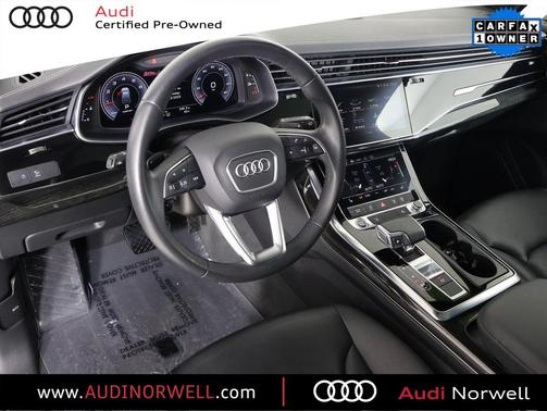 2023 Audi Q7 45 Premium