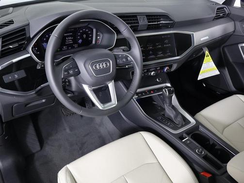 2025 Audi Q3 45 S line Premium Plus