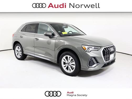 2025 Audi Q3 Premium 45 TFSI S line quattro Tiptronic