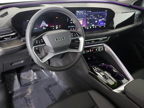 2025 Audi Q5 Premium Plus TFSI quattro S tronic