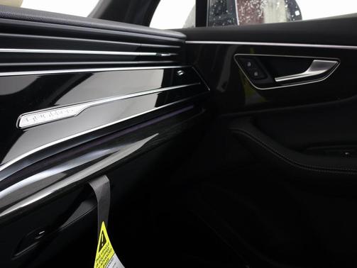 2026 Audi Q7 55 Premium Plus