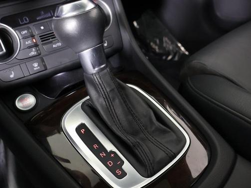 2018 Audi Q3 2.0T Premium Plus