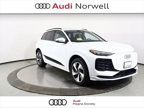 2025 Audi Q6 e-tron Premium Plus quattro