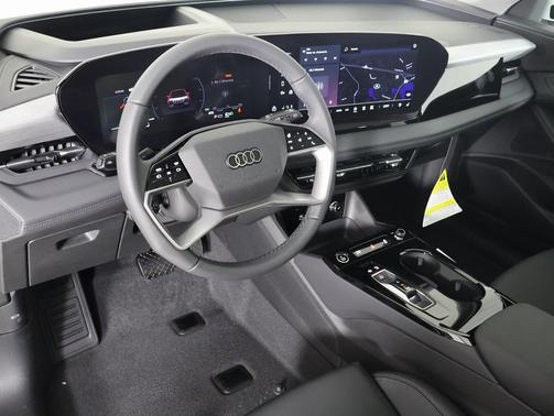 2025 Audi Q6 e-tron Premium Plus quattro