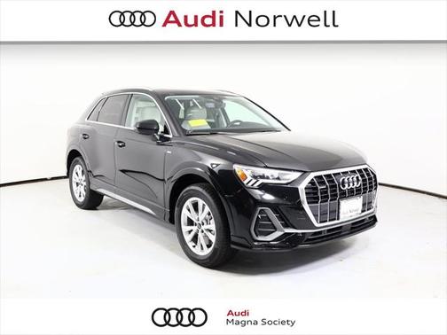 2025 Audi Q3 Premium 45 TFSI S line quattro Tiptronic