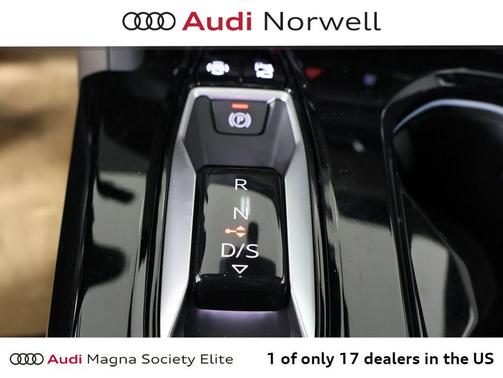 Mythos Black Metallic 2026 Audi Q5 Premium Plus TFSI quattro S tronic
