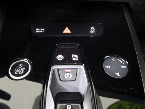 2024 Audi Q4 e-tron Prestige 55 quattro