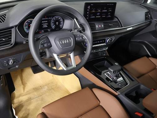 2025 Audi Q5 55 S line Premium Plus