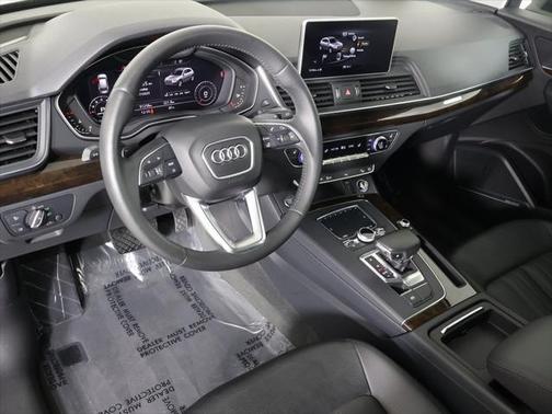 2018 Audi Q5 2.0T Premium Plus