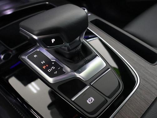 2025 Audi Q5 55 S line Premium Plus