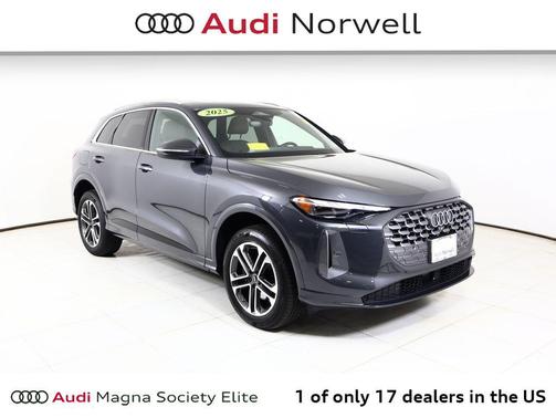 Tambora Gray Metallic 2025 Audi Q5 Premium TFSI quattro S tronic