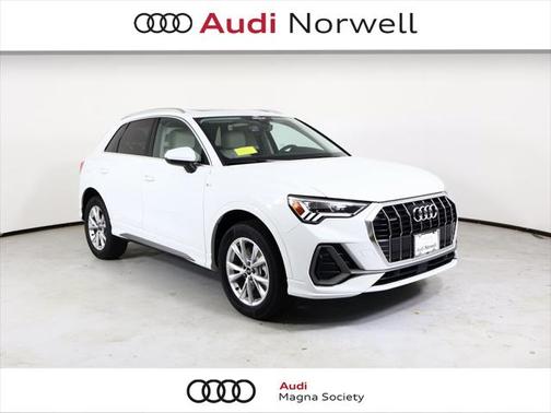 2025 Audi Q3 Premium 45 TFSI S line quattro Tiptronic