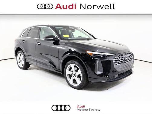 2025 Audi Q5 Premium Plus