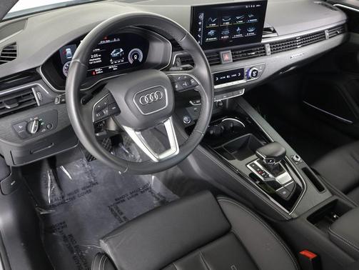 2023 Audi A4 45 S line Premium Plus