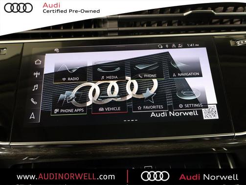 2024 Audi Q7 45 Premium Plus